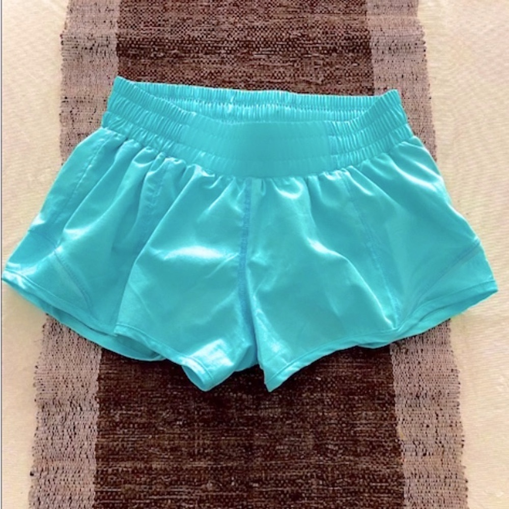 Lululemon electric turquoise shorts dupe